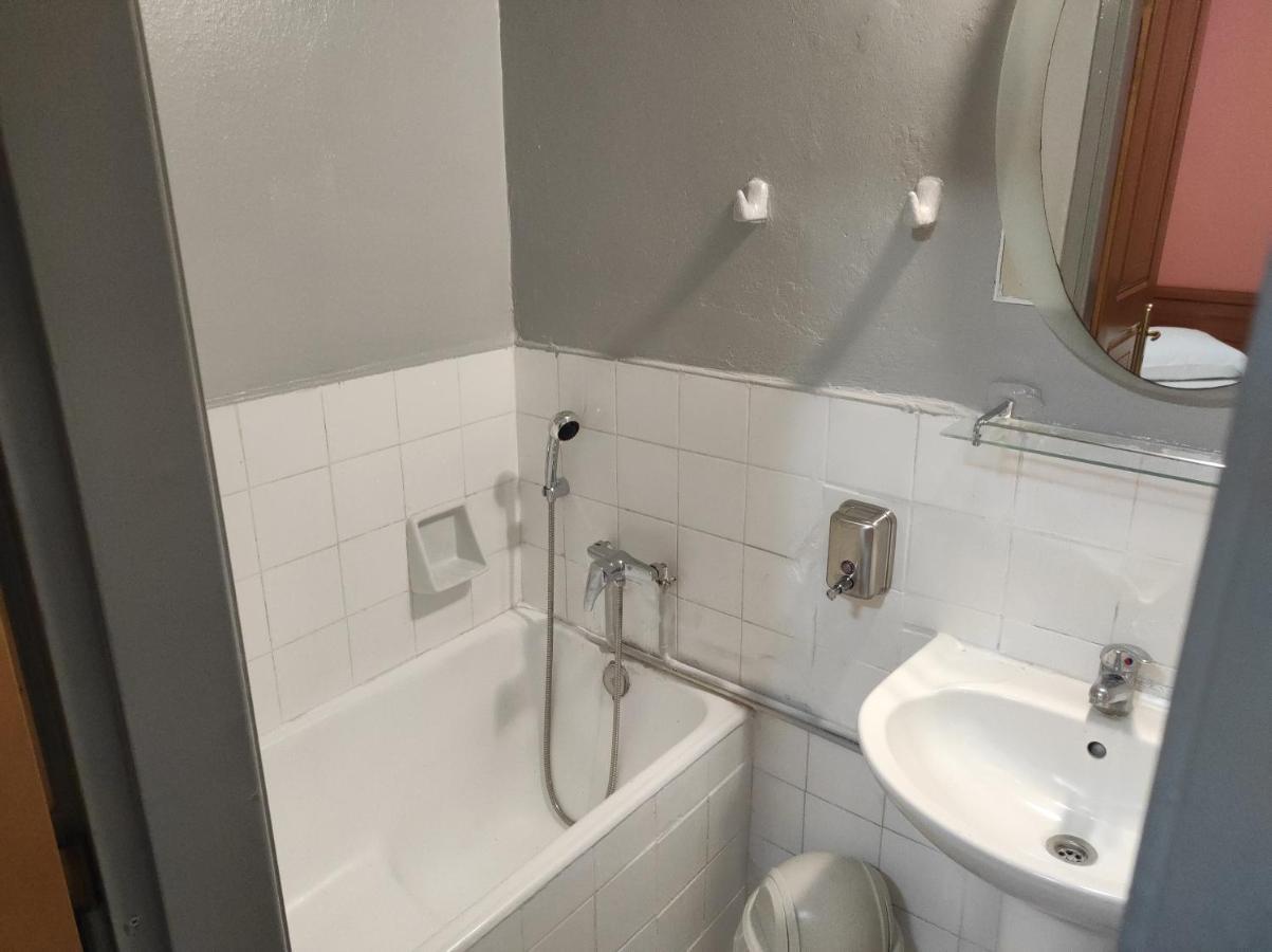 Hotel Lido Athena Bagian luar foto