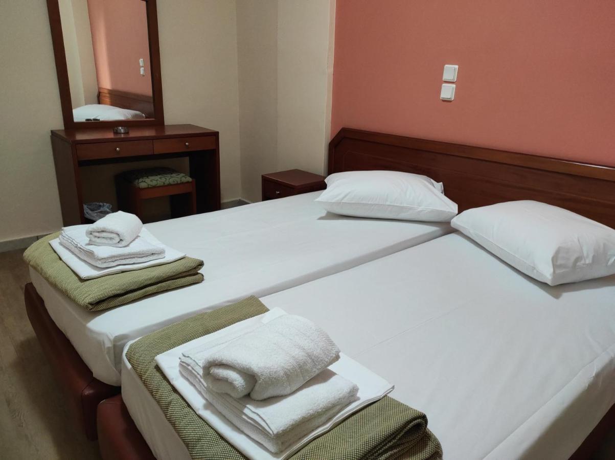 Hotel Lido Athena Bagian luar foto