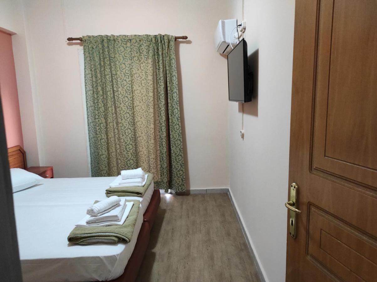 Hotel Lido Athena Bagian luar foto
